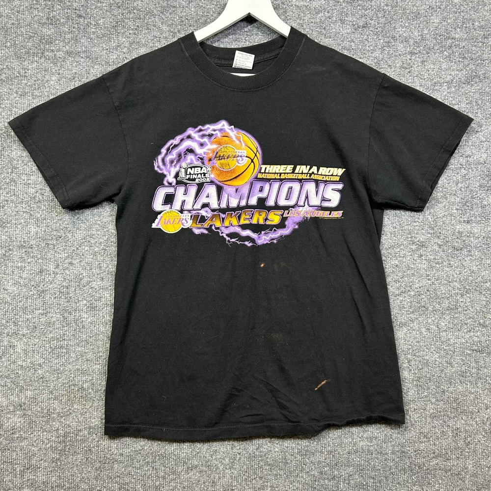 VTG Delta Los Angeles Lakers T-Shirt Mens Black 2002 NBA Finals Champions - M